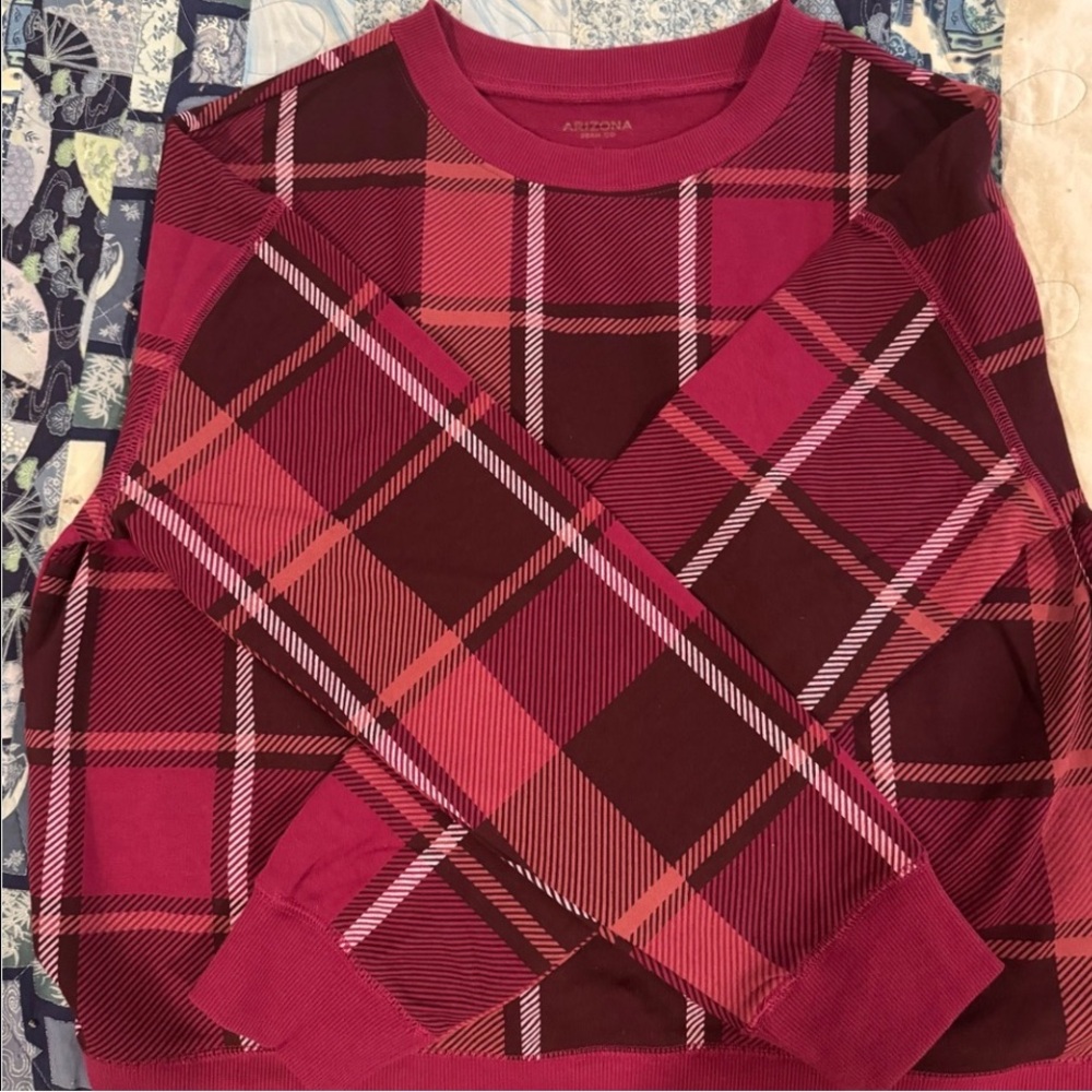 Plaid Long Sleeve Shirt in Red and Pink